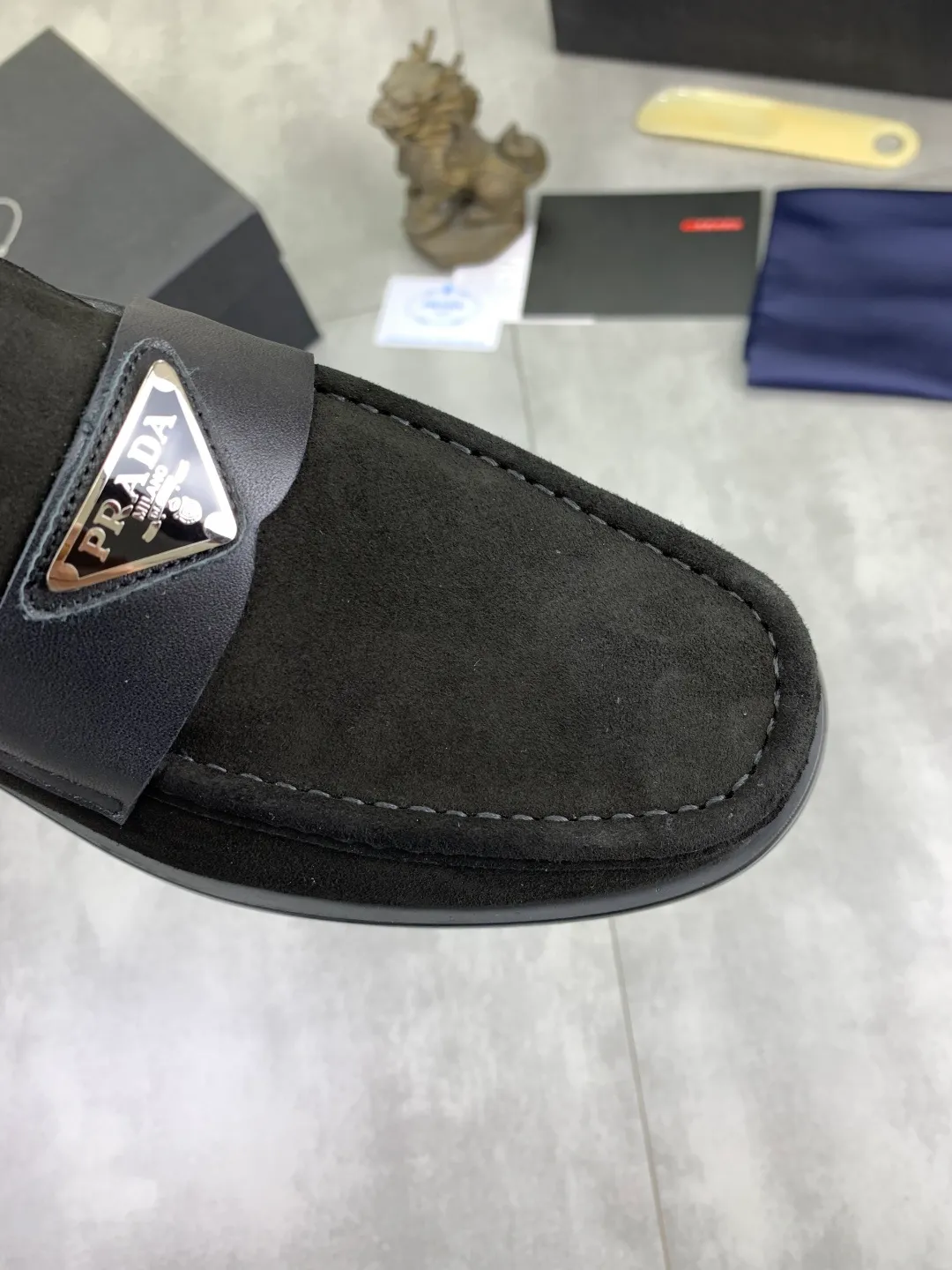 Men's men's shoes P560 new style 💰 💎💎💎 water-dyed cow lining original order quality PRADA —🆘.Prada original order purchasing, high-end business leather shoes, fabric: imported from Italy calfskin ➕ water-dyed cow lining / cowhide lining ➕ special original outsole, fine workmanship, real thing ^_^ Photographed 🎬size: 38-45